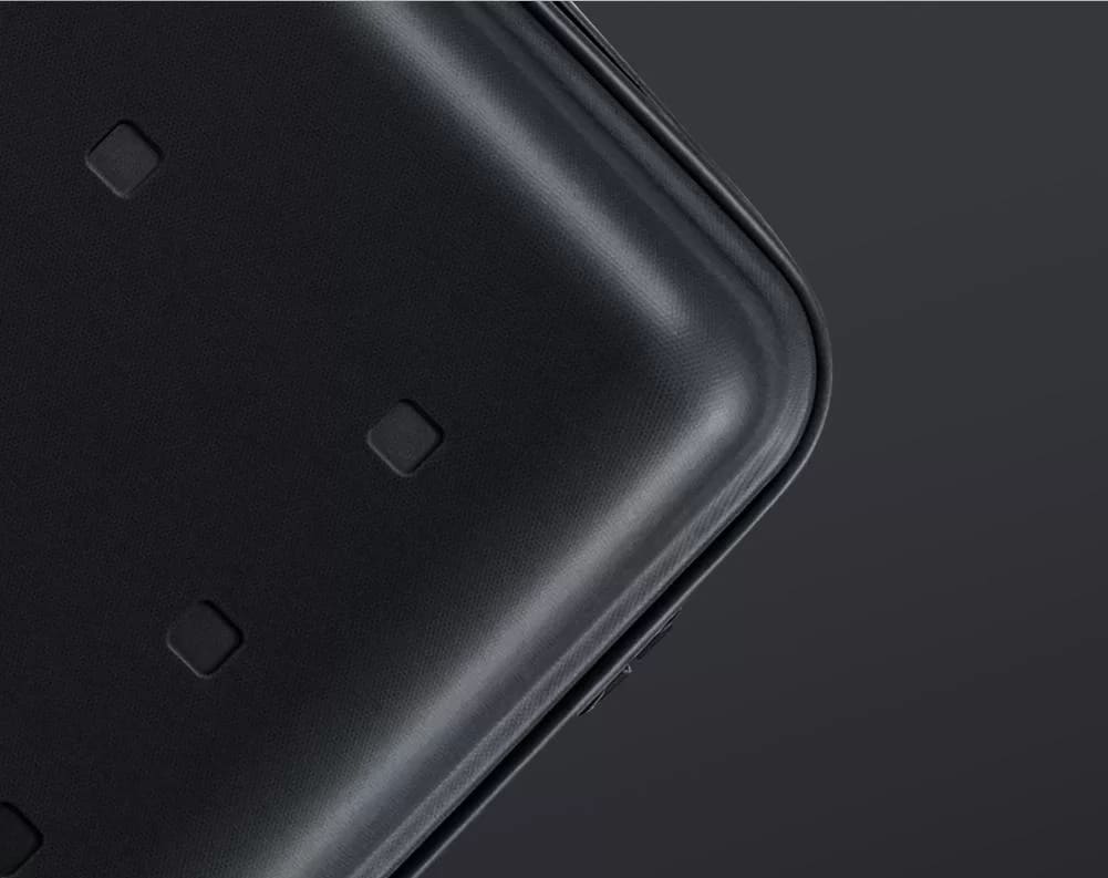 18 Чемодан Xiaomi MI Luggage Youth Edition 24(LXX07RM) Black.jpg
