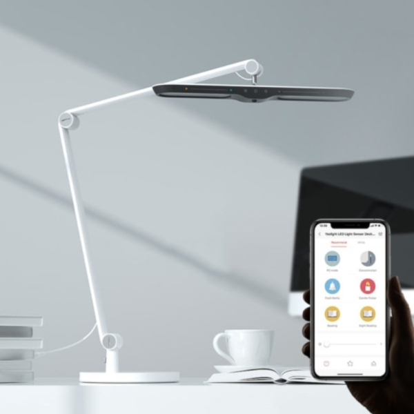 Настольная лампа Xiaomi Yeelight LED Light-sensitive desk lamp V1 Pro YLTD08YL