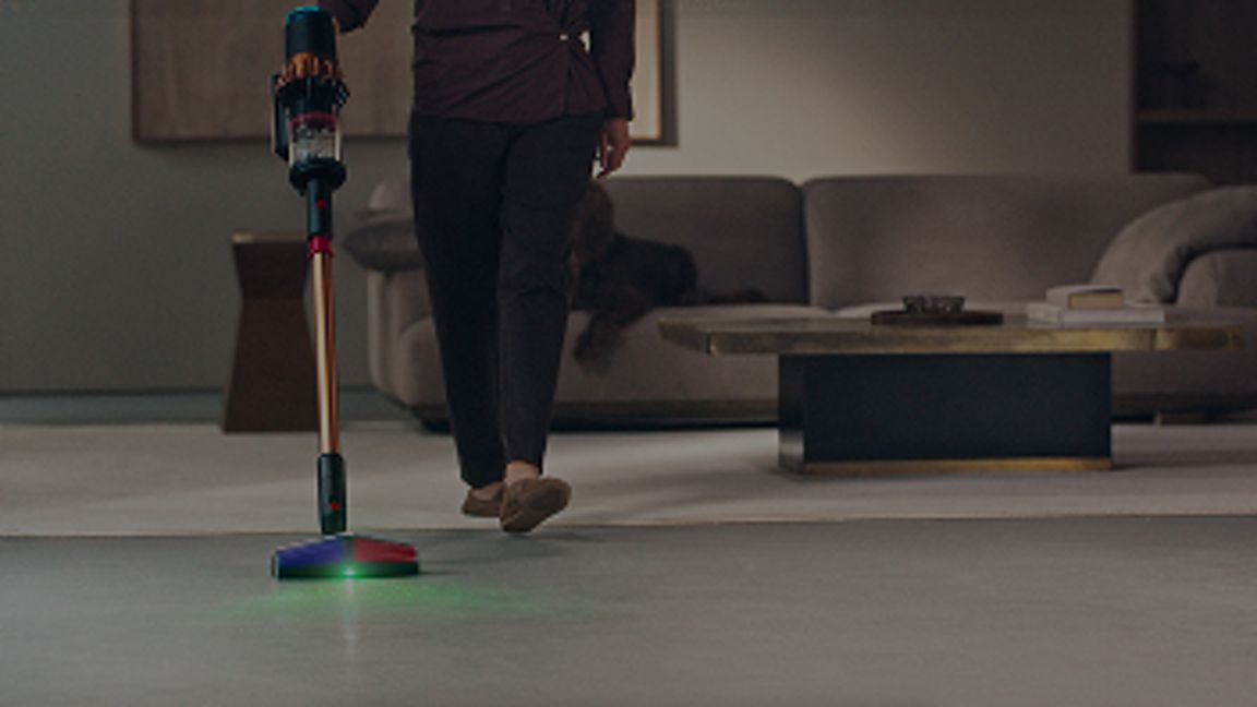 Dyson V16s Piston Animal SV53A Matte Black/Copper (Европа) — внешний вид