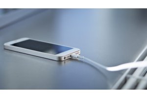 5 железных правил зарядки аккумулятора смартфона и ноутбука