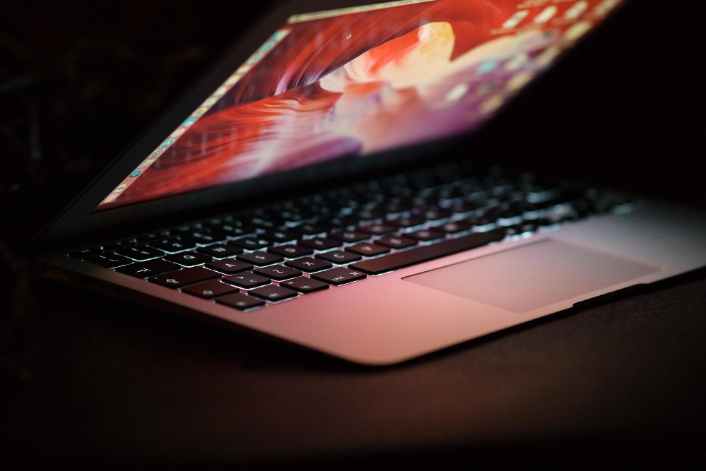 Рейтинг лучших ноутбуков MacBook для работы, учебы и игр