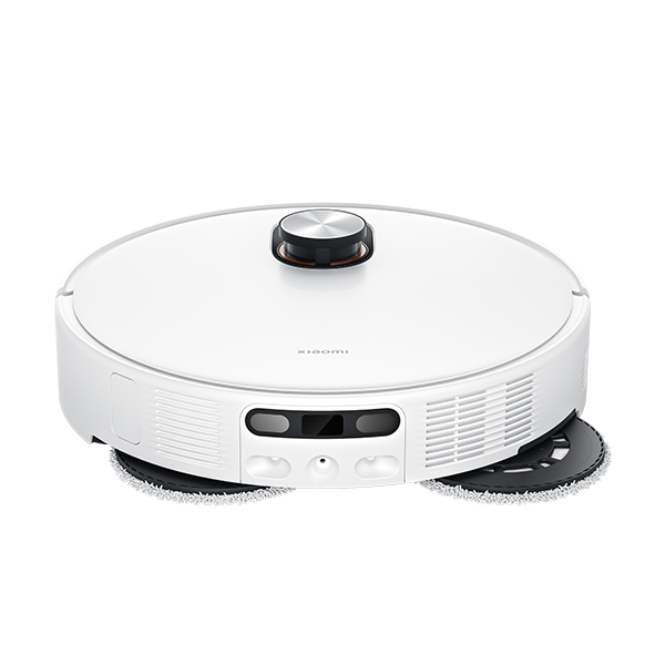 Xiaomi Robot Vacuum 5 OV31GL — робот и станция на белом фоне