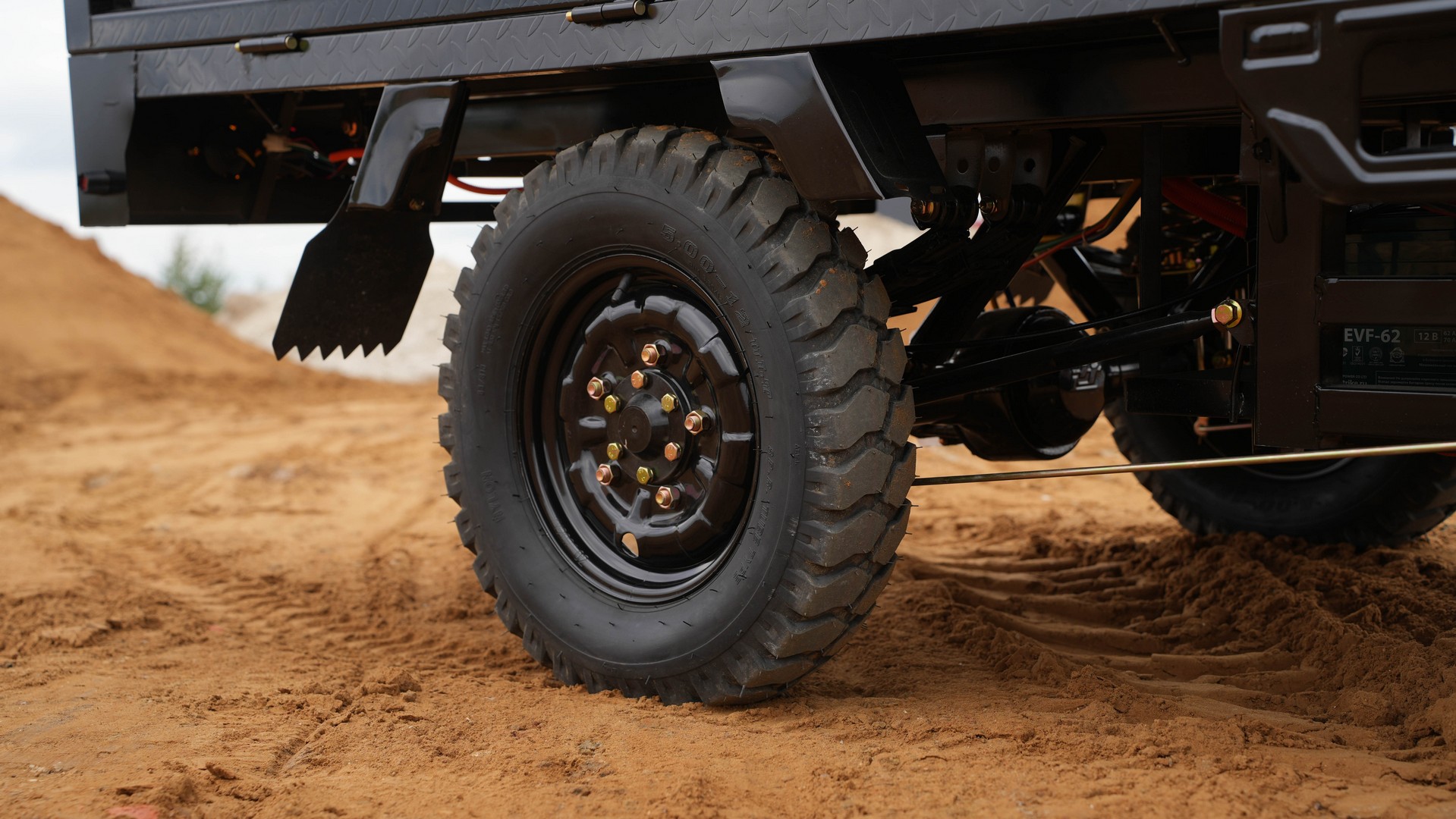 SIBTRIKE PRO CARGO 1.8 — Колёса — дополнительный вид