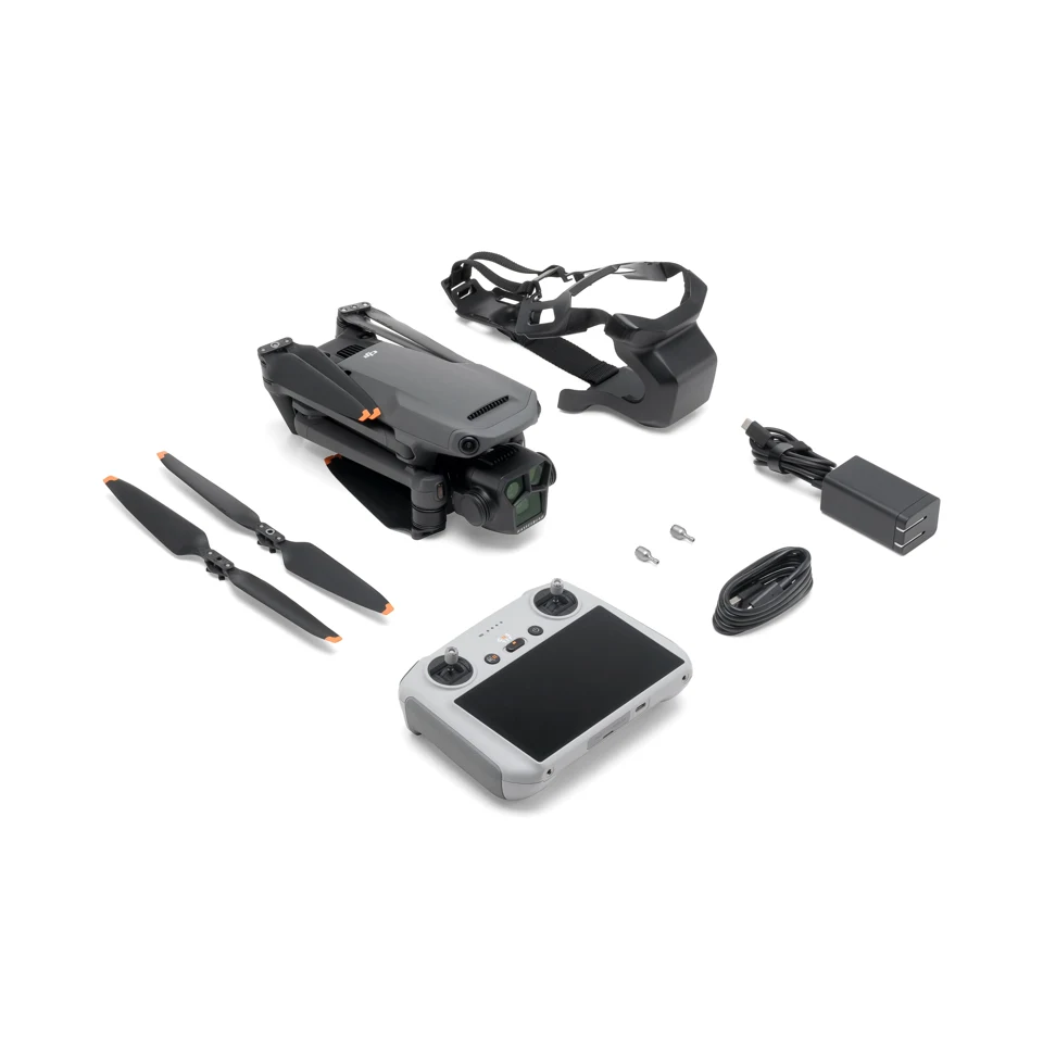 Базовый комплект DJI Mavic 3 Pro с пультом DJI RC и зарядкой 65 Вт