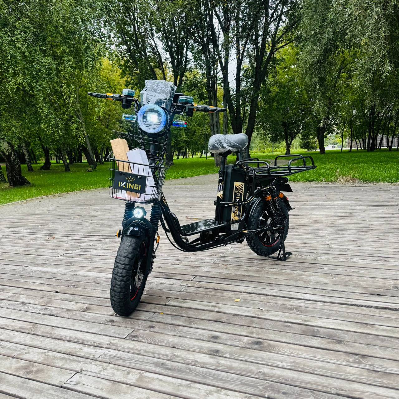 Ikingi Monster 16D MAX 30AH — общий вид и низкая рама