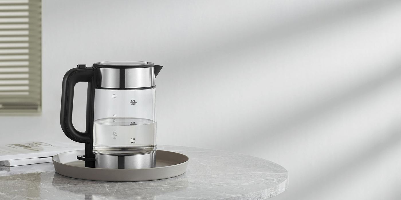 Glass Kettle на кухне