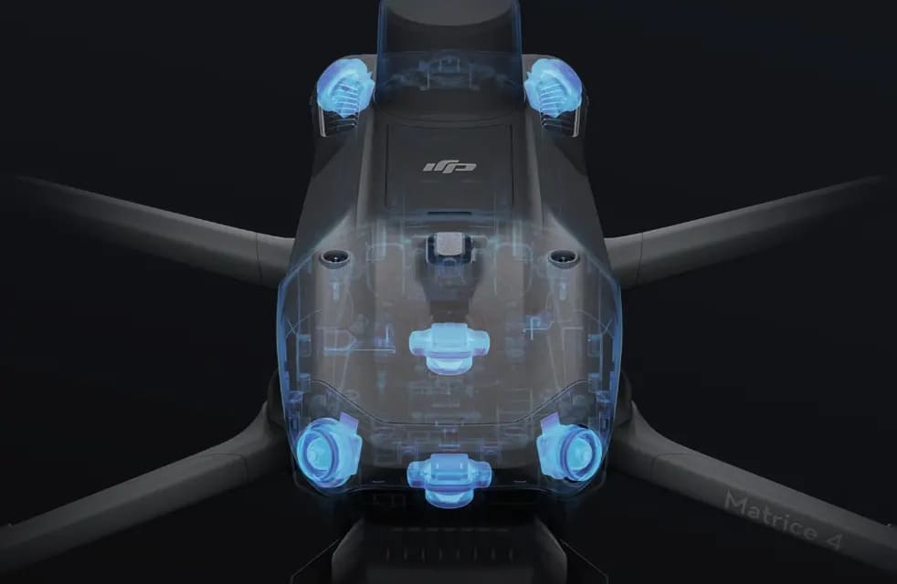 15 Квадрокоптер DJI Matrice 4T Universal.jpg 15 Квадрокоптер DJI Matrice 4T Universal.jpg