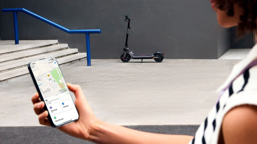 19 Электросамокат Segway Ninebot eKick Scooter E3.jpg 19 Электросамокат Segway Ninebot eKick Scooter E3.jpg
