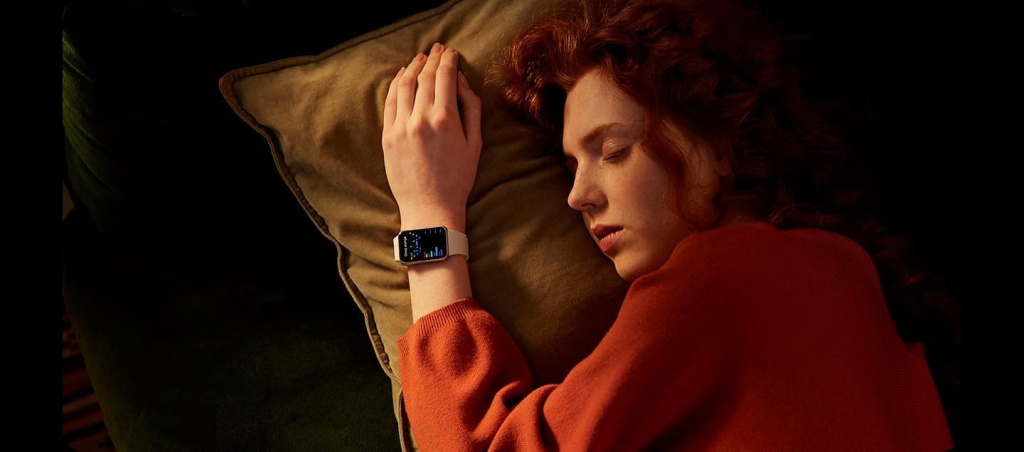 16 Смарт-часы Samsung Galaxy Fit3.jpg