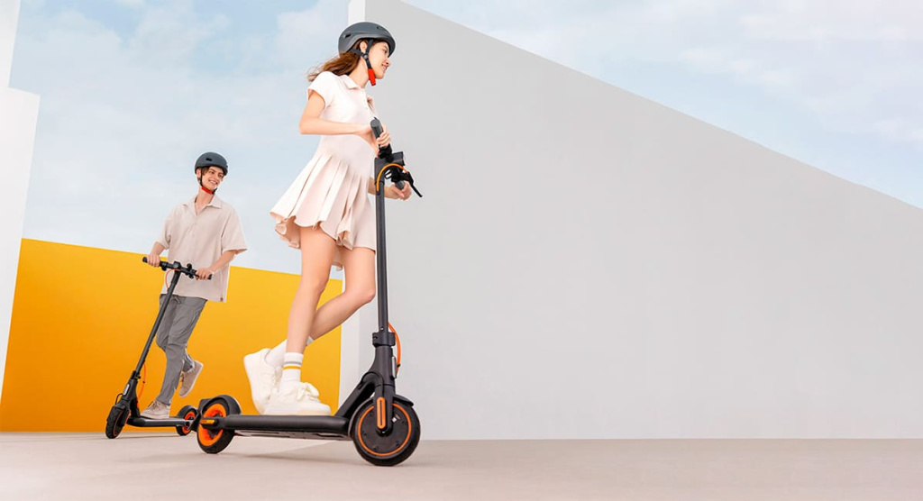 11 Электросамокат Xiaomi Electric Scooter 4 Go.jpg