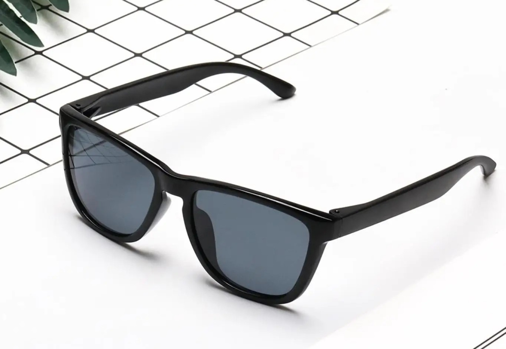 11 Солнцезащитные очки Xiaomi Mi Polarized Explorer Sunglasses (Gray) (TYJ01TS).jpg