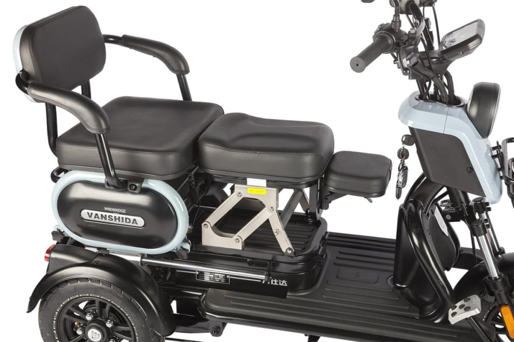 11 Электротрицикл Wanshida UN MOTO 60V 650Вт.jpg