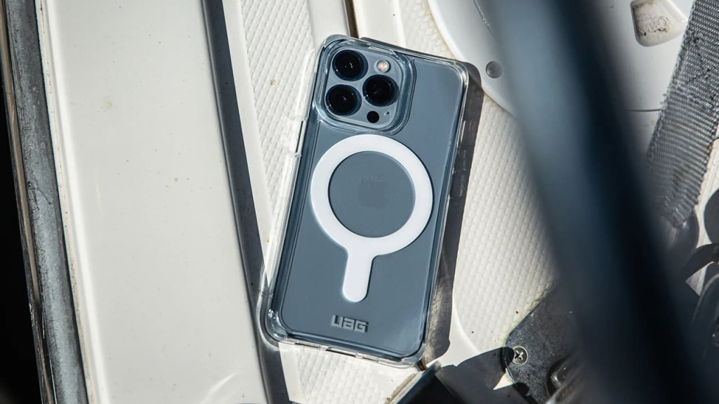 12 Чехол с поддержкой MAGSAFE Uag Plyo для iPhone 14.jpg