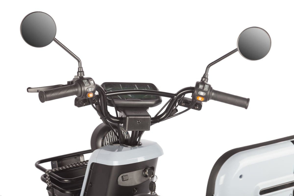 12 Электротрицикл Wanshida UN MOTO 60V 650Вт.jpg