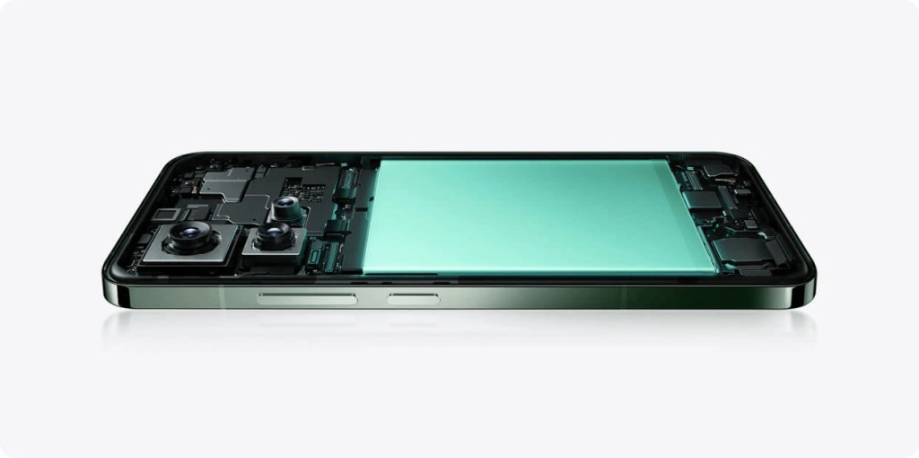 35 Смартфон Xiaomi 14.jpg