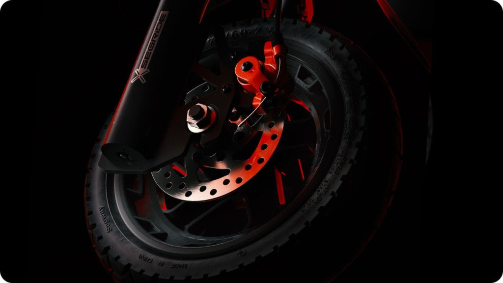 14 Электросамокат Ninebot eKickScooter ZT3 Pro.jpg