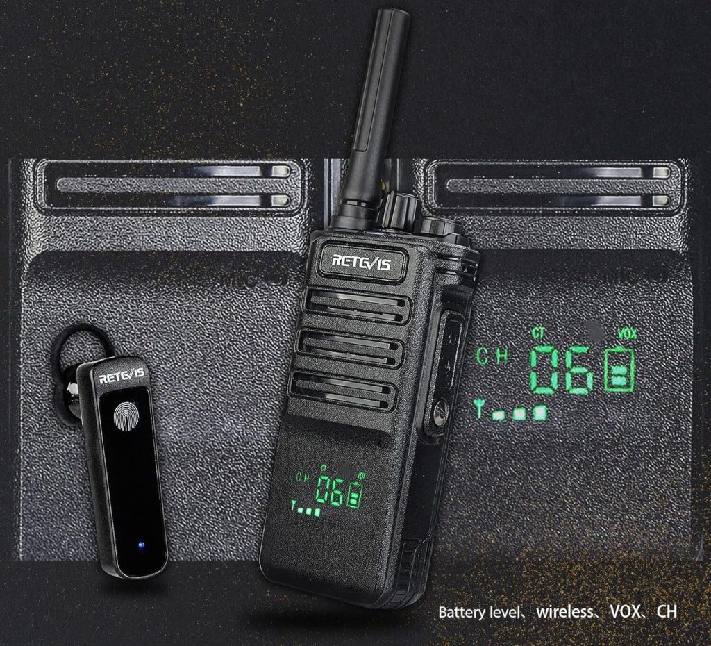 7 Комплект раций 2 шт Two-way Radio R8930.jpg