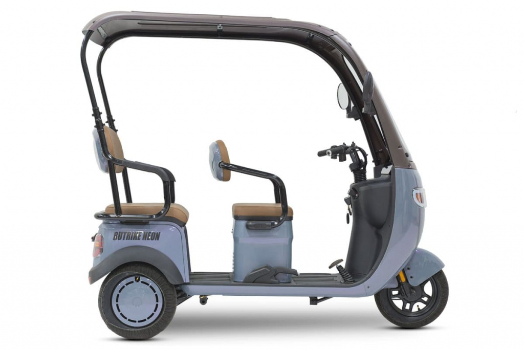 11 Электротрицикл Rutrike Неон.jpg