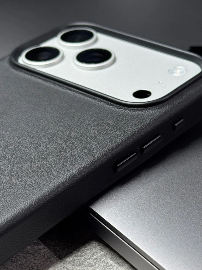 12 Чехол KZDOO Mag Noble Collection Iphone 17 Pro.jpg 12 Чехол KZDOO Mag Noble Collection Iphone 17 Pro.jpg