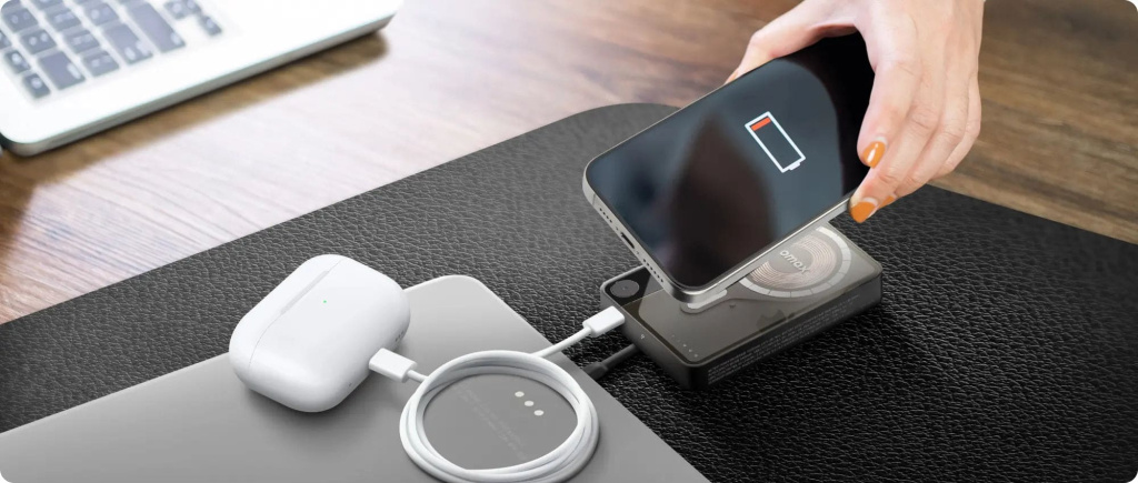 12 Внешний аккумулятор MOMAX 1-Power X Pro Magnetic 5000mAh (IP131HKD).jpg