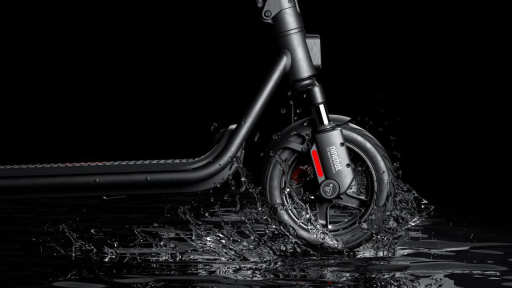 21 Электросамокат Ninebot eKickScooter F2 II.jpg