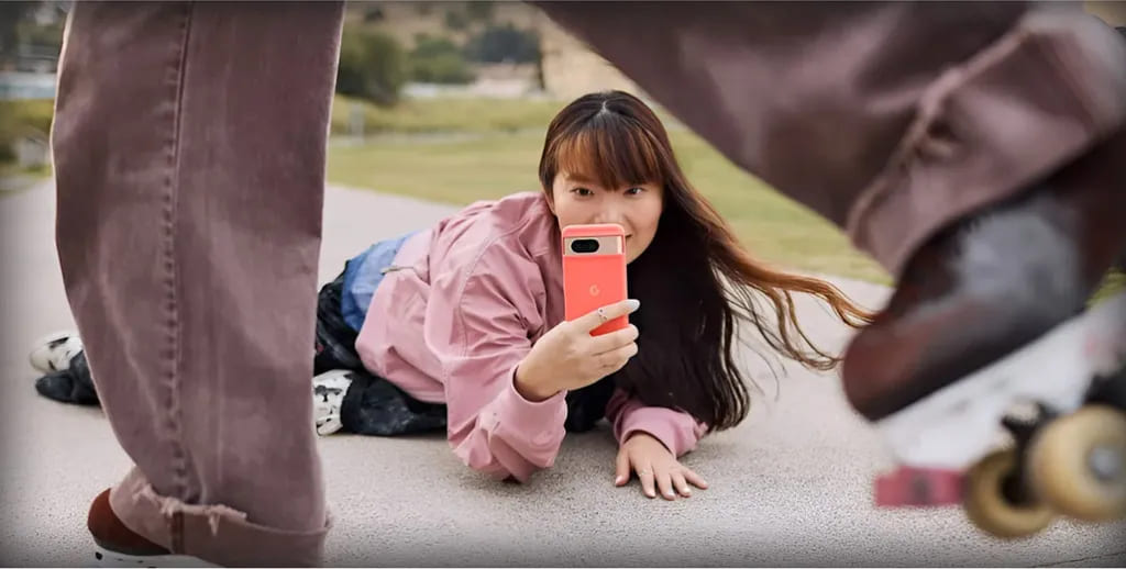 18 Смартфон Google Pixel 8a.jpg
