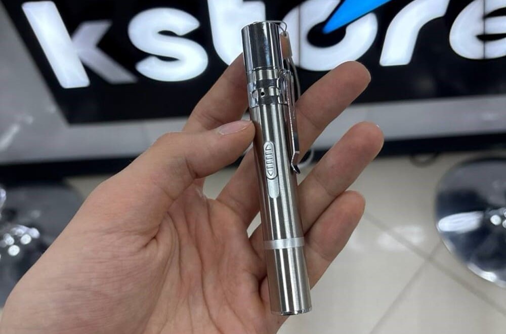 1 Лазерный фонарик для животных Cat Laser YM-0001DM.jpg 1 Лазерный фонарик для животных Cat Laser YM-0001DM.jpg