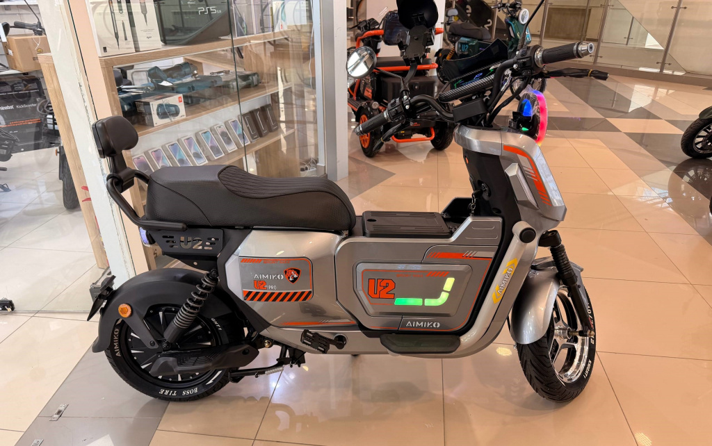 11 Электроскутер AIMIKO U2 Pro 1500W 65AH Серый.jpg