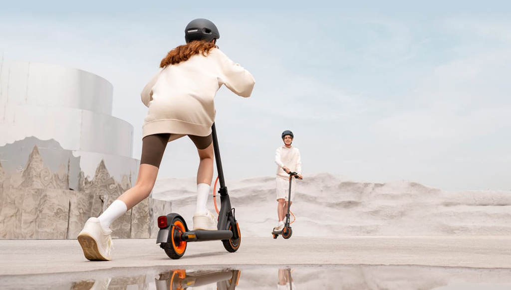 12 Электросамокат Xiaomi Electric Scooter 4 Go.jpg