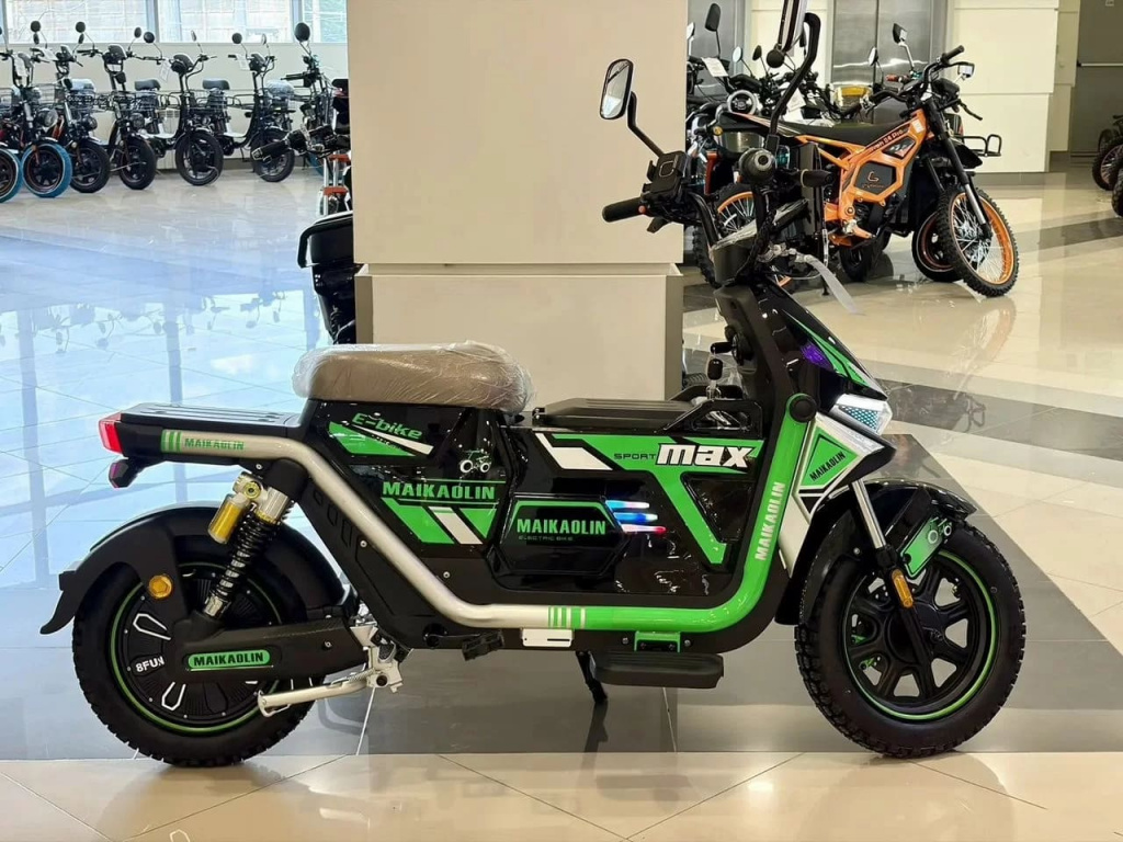 11 Электроскутер Maikaolin M18 1500W 43Ah.jpg
