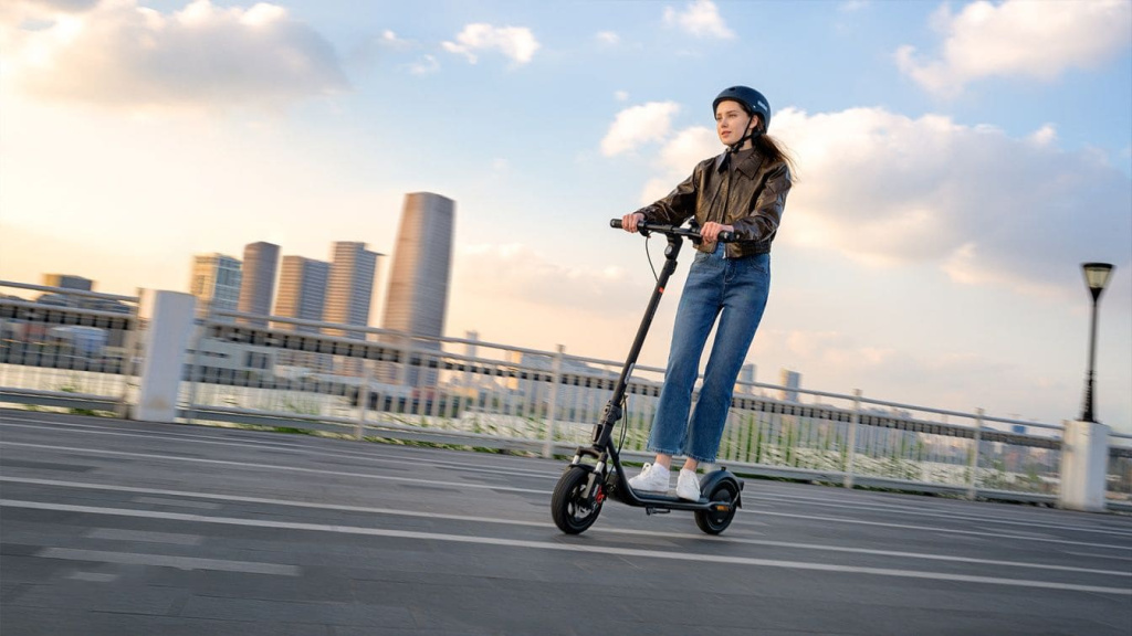 26 Электросамокат Ninebot eKickScooter F2 II.jpg