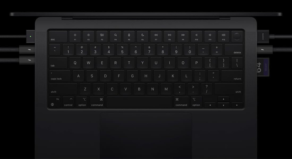 30 Apple MacBook Pro 14 (M4 10C CPU, 10C GPU, 2024) 16 Гб, SSD 512 Гб Space Black (MW2U3).jpg