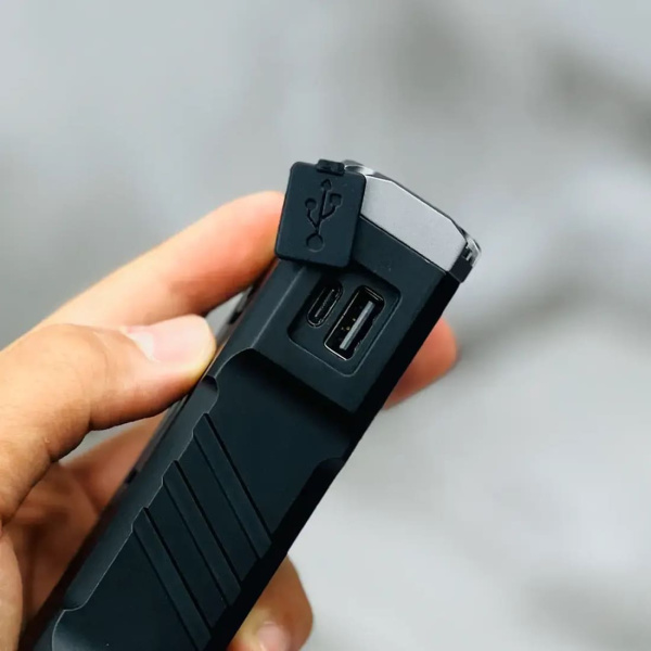 Светодиодный аккумуляторный фонарь YEMAO YM-G666