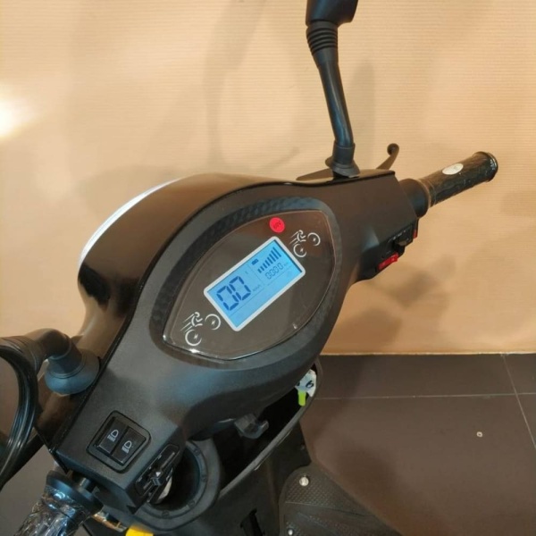 Электротрицикл Syccyba Trike A1 1000W (60V20Ah) Черный