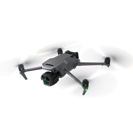 Квадрокоптер DJI Mavic 3 Pro Fly More Combo (DJI RC)