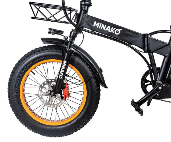 Электровелосипед Minako F10 черный с оранжевыми колесами спицы
