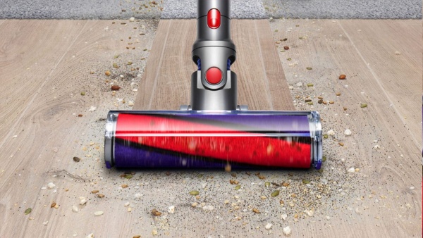 Dyson V11 Fluffy SV15 Nickel/Red (Европа)