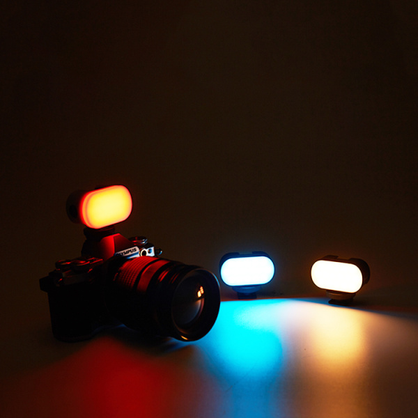 Светодиодный осветлитель JMARY FM-16RGB MINI RGB VIDEO LIGHT, портативный 2Вт, 750mAh, Type-C, универсальное крепление