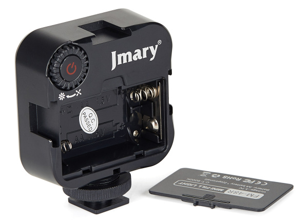 Светодиодный осветлитель JMARY FM-48R LED VIDEO LIGHT, портативный 5,5Вт, универсальное крепление, 6000K, от батареек AA