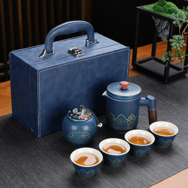 Чайный набор 6 предметов в чемодане (синий)