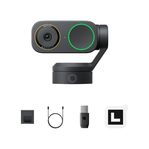 Insta360 Link 2 Pro в графитовом чёрном цвете — вид спереди