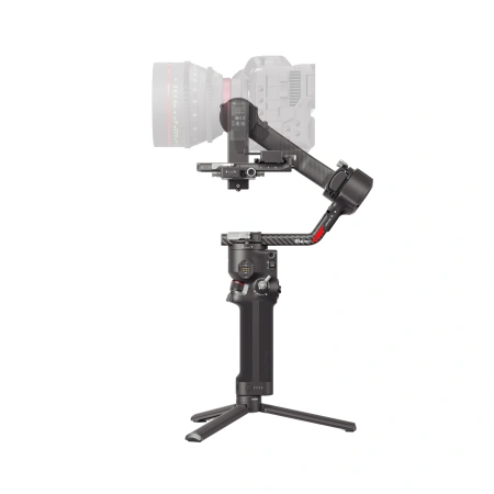 DJI RS 4 Pro — боковой вид; показанная камера не входит в комплект