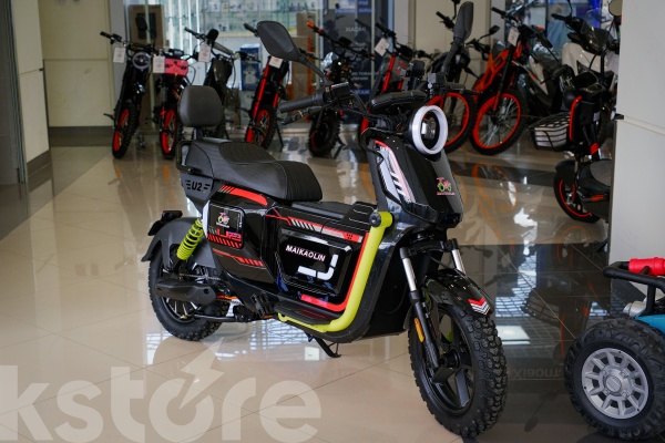 Электроскутер Maikaolin U2 Pro FAST 1500W 40AH