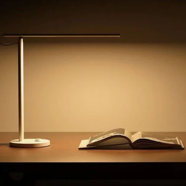 Настольная лампа Xiaomi Mi Smart LED Desk Lamp 1S (MJTD01SSJNYL) Модер. версия Black