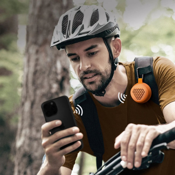 Портативная колонка MOMAX 1-Vibe GO Magnetic (BS7M) Orange