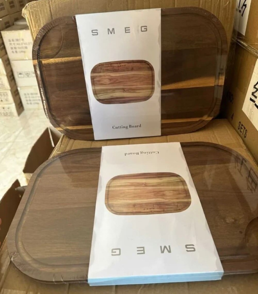 Разделочная доска SMEG 42х28см