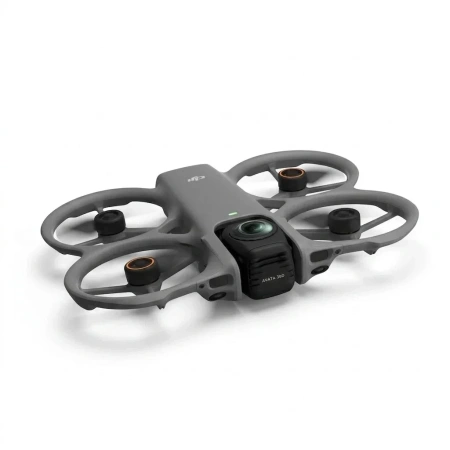 DJI Avata 360 целиком, ракурс три четверти