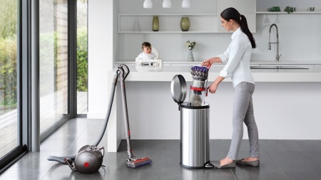 Dyson CY28 Parquet 2 Iron/Purple (Европа) — официальный ракурс 6
