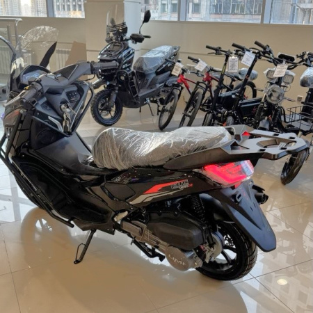 Скутер бензиновый GT-Tигр 4