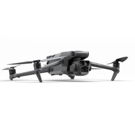 Квадрокоптер DJI Mavic 3 Pro Fly More Combo (DJI RC Pro)